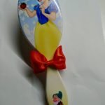Snow White Hairbrush